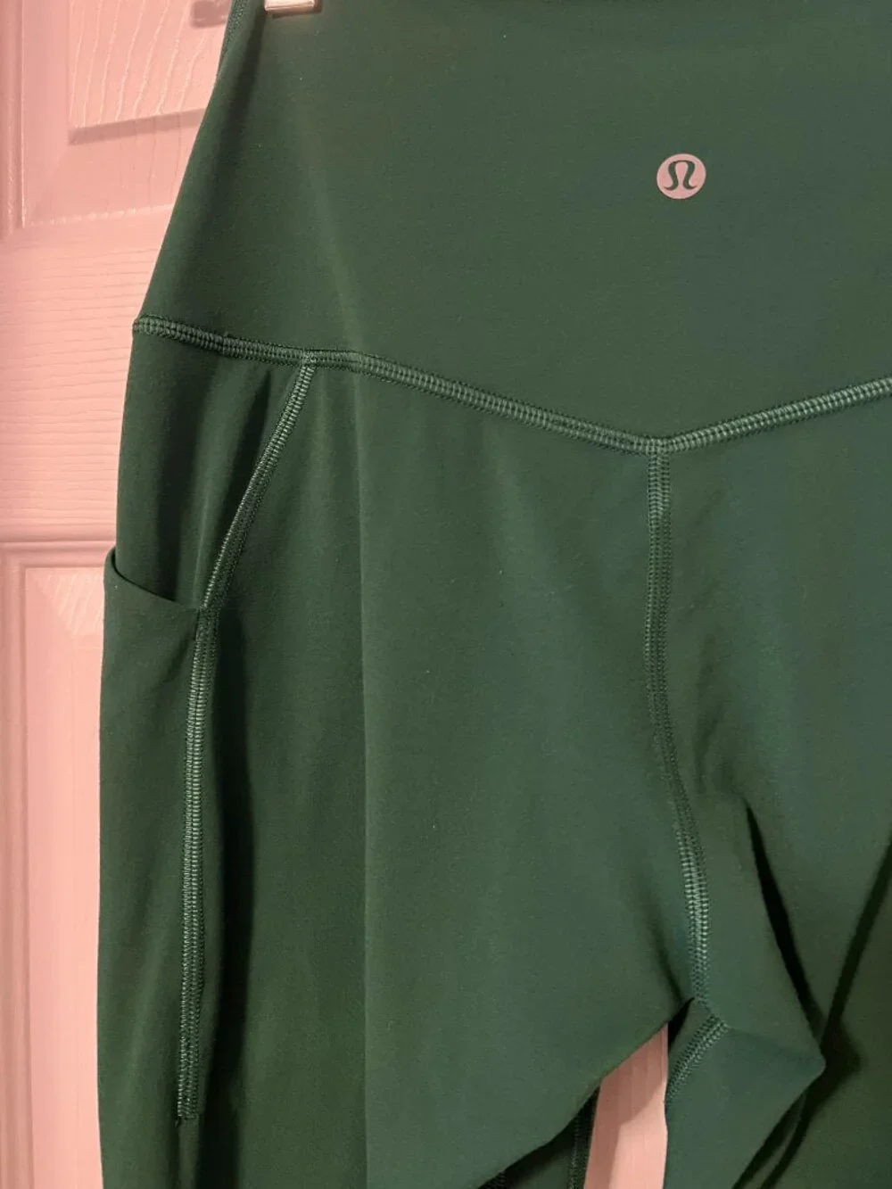 Lululemon Align High-Rise Leggings with Pockets in Everglade Green Size 6